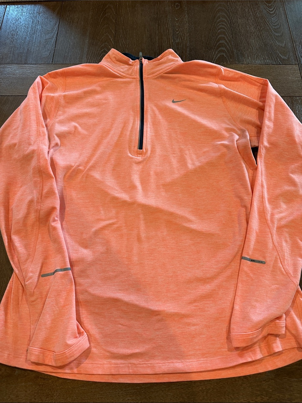 Nike women’s Coral 1/4 Zip Performance Pullover Jacket